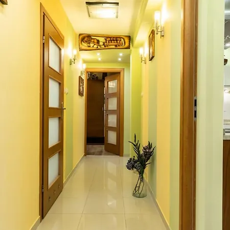 Prestige Apartment *